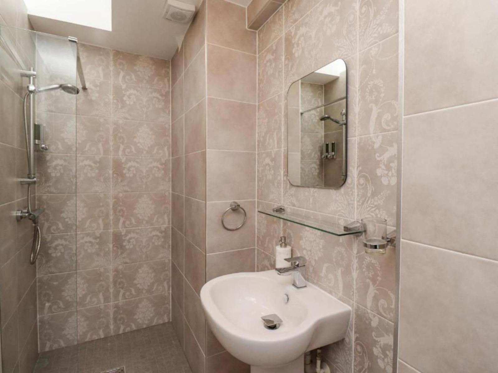 Apartments At The Black Wark  Екстериор снимка